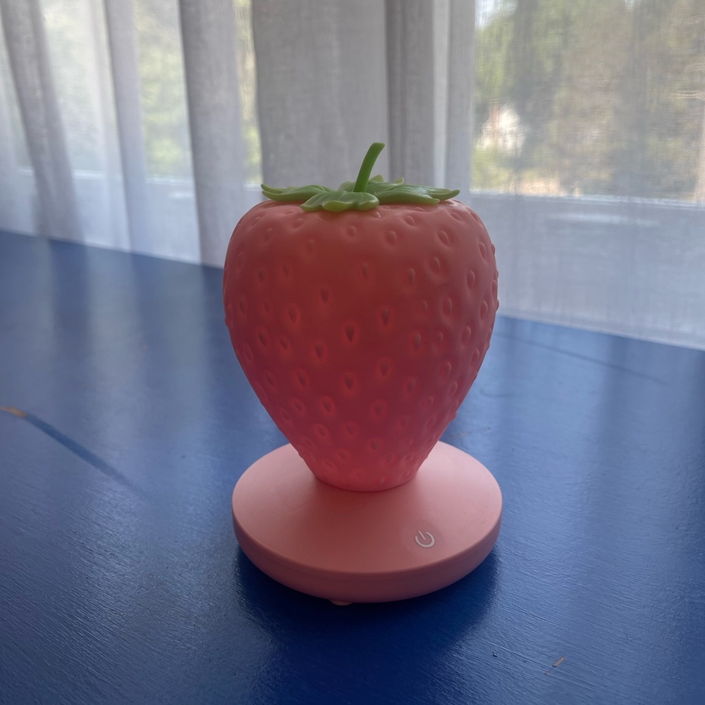 Strawberry Decor